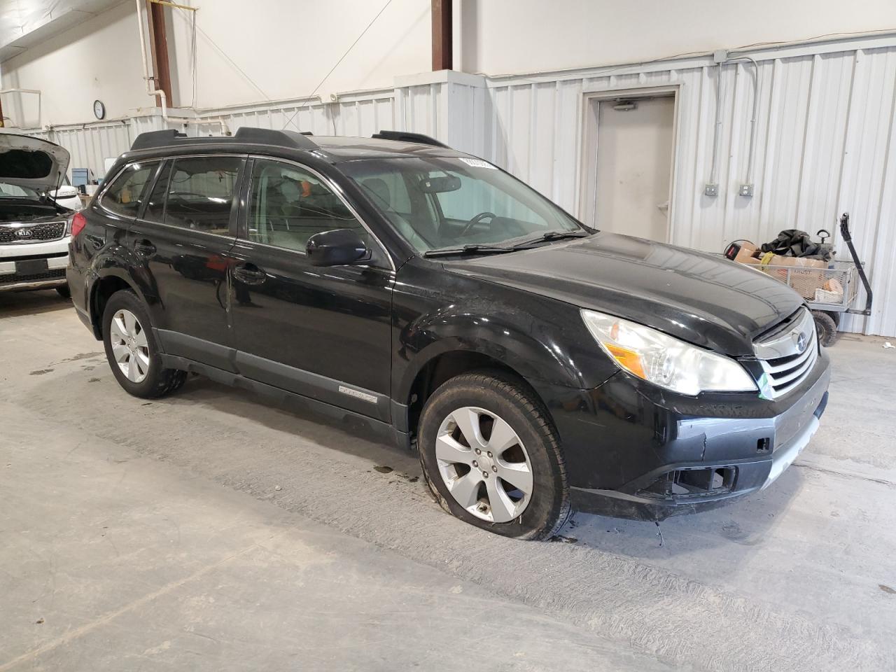 2011 Subaru Outback - Image 4