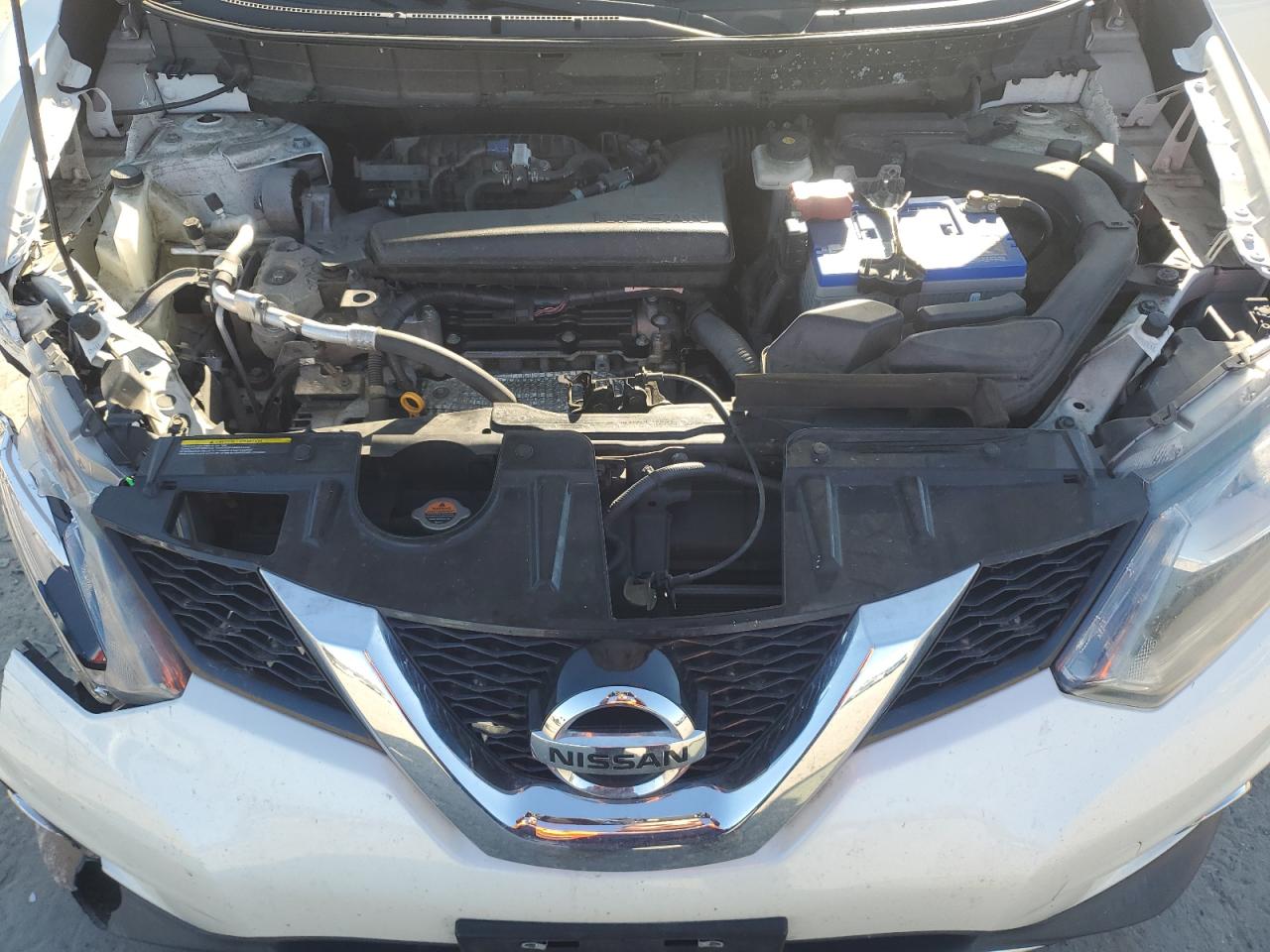 2015 Nissan Rogue - Image 12