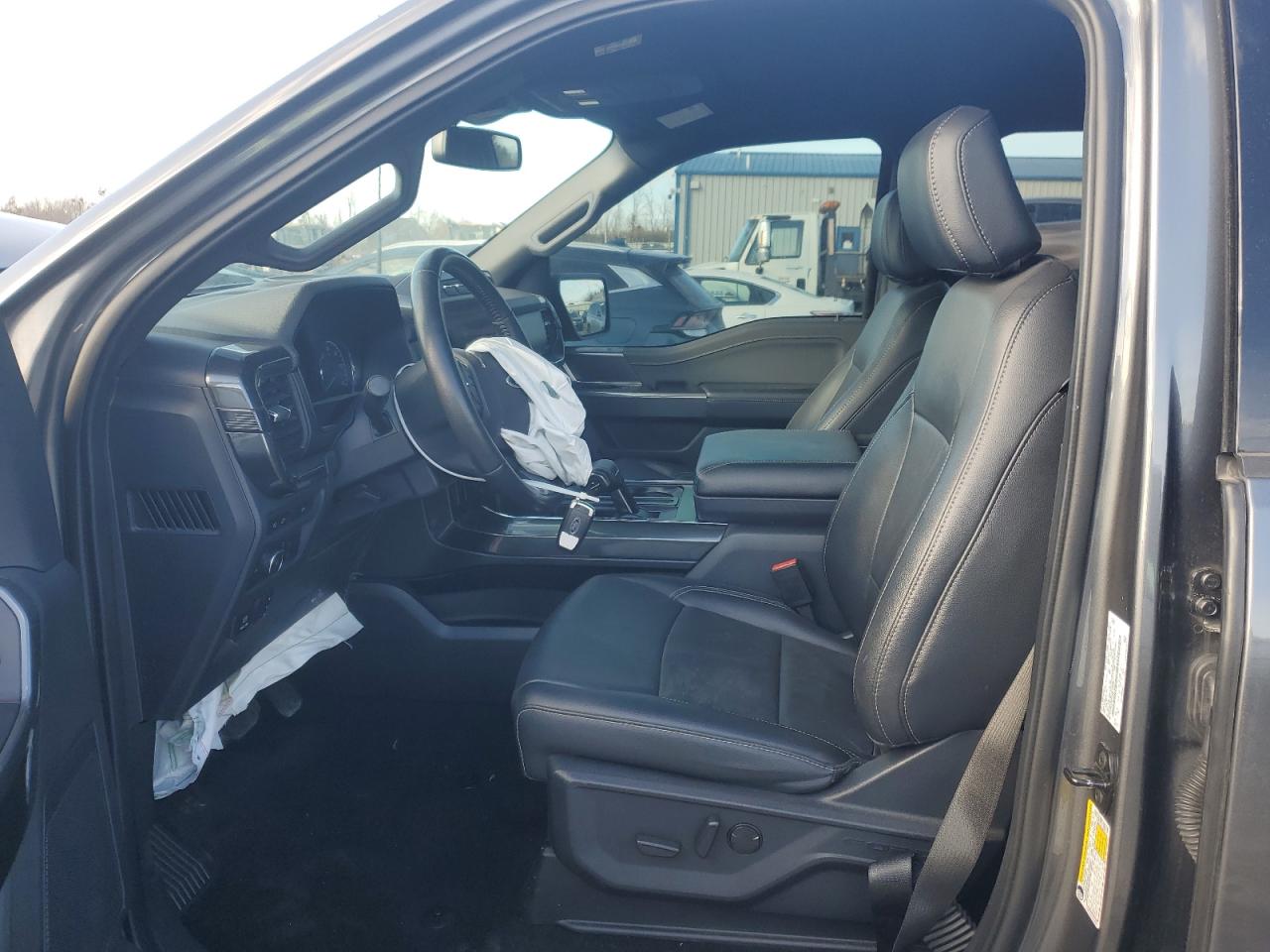2022 Ford F-150 - Image 7