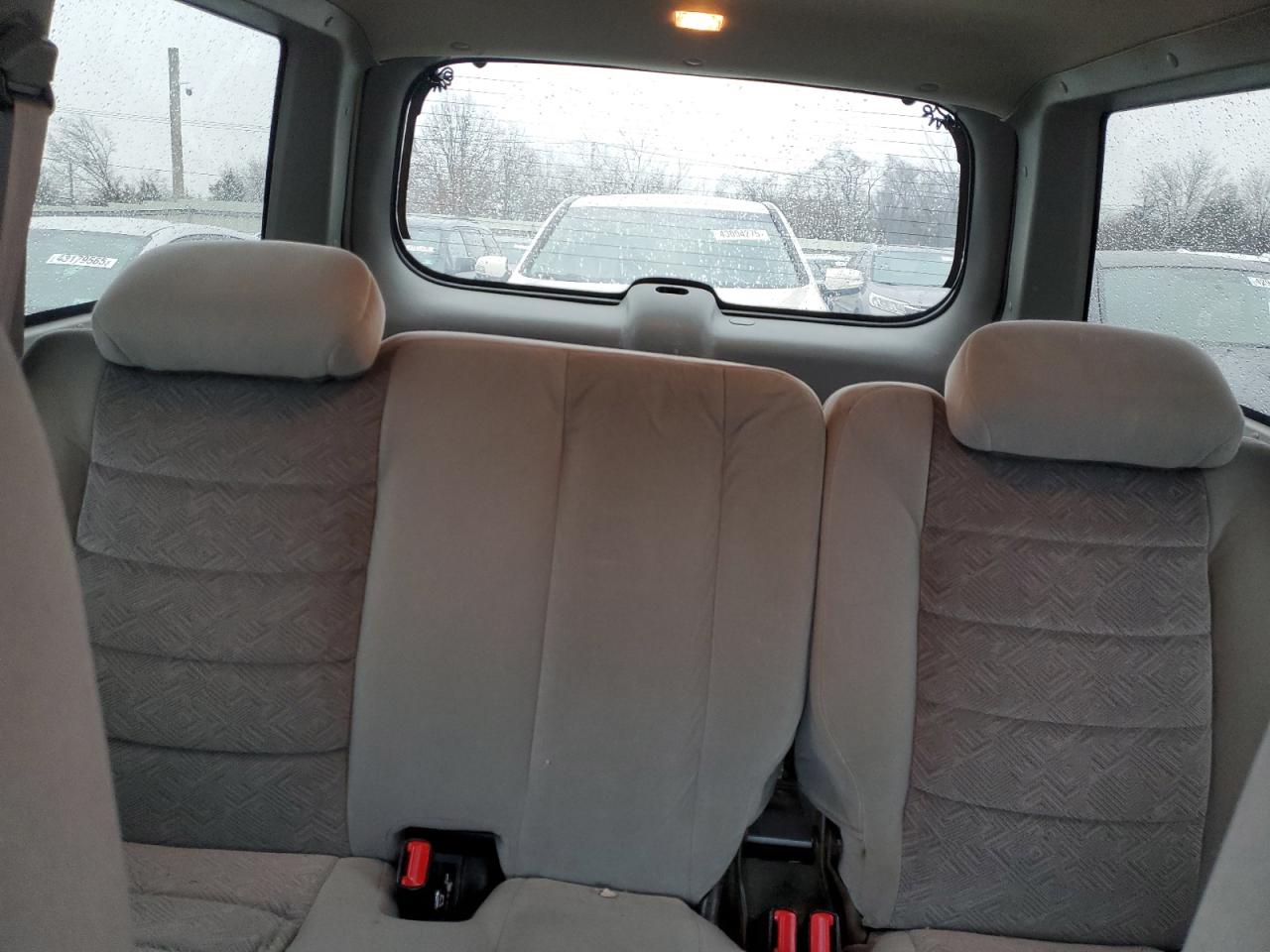 2001 Ford Explorer - Image 10
