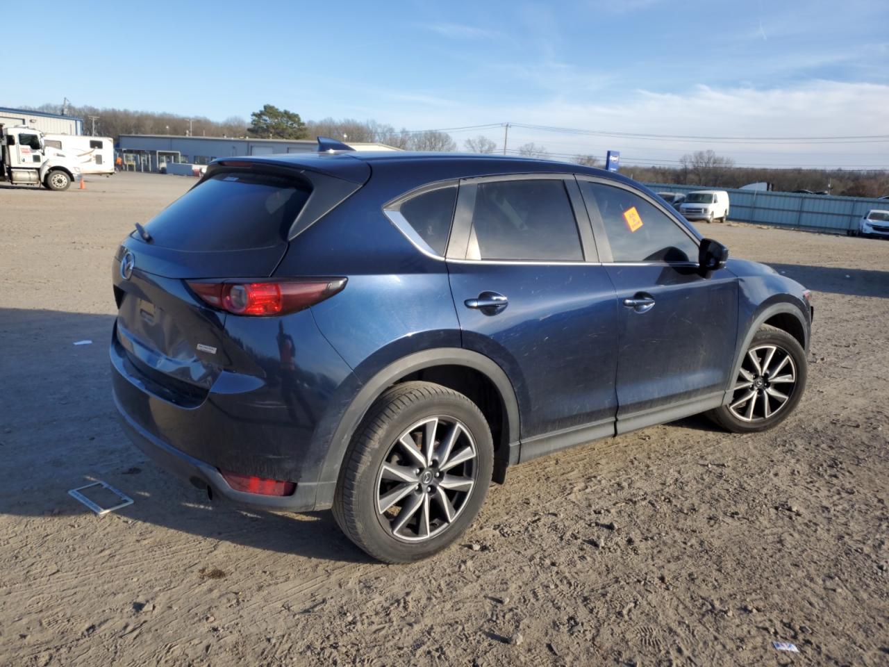 2018 Mazda CX-5 - Image 3