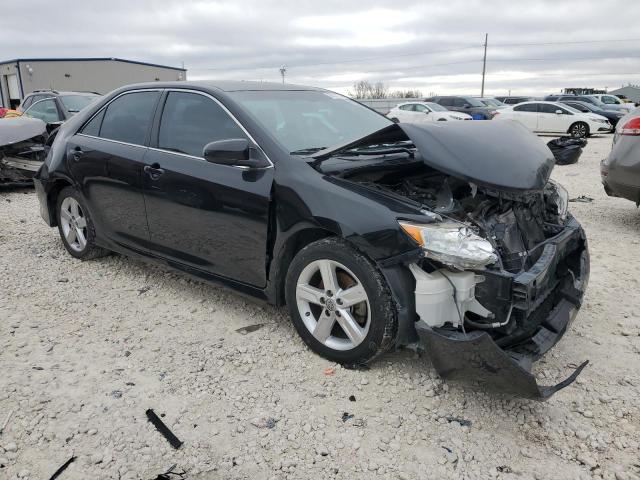 Sedans TOYOTA CAMRY 2014 Czarny