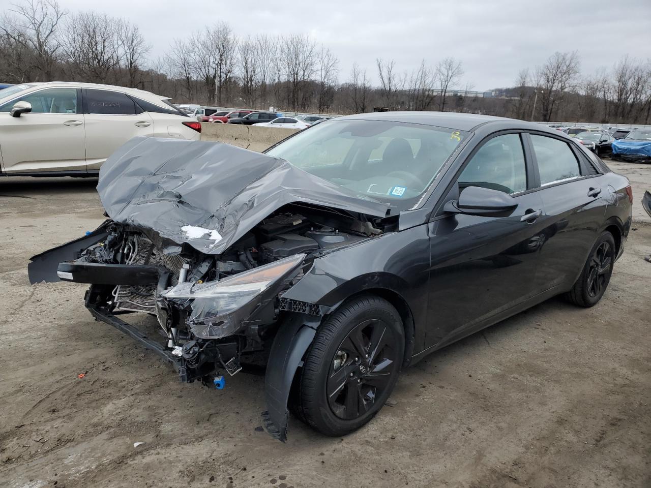 2021 Hyundai Elantra - Image 1