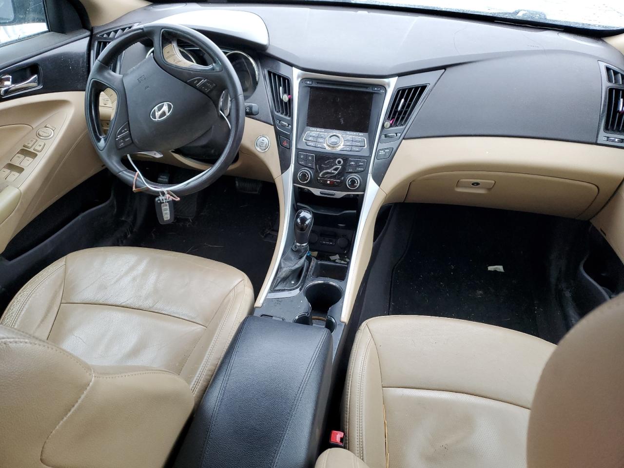 2013 Hyundai Sonata - Image 8