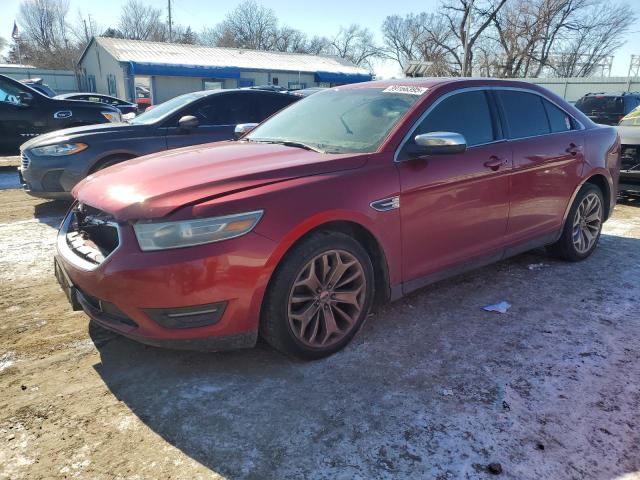 Седани FORD TAURUS 2013 Червоний