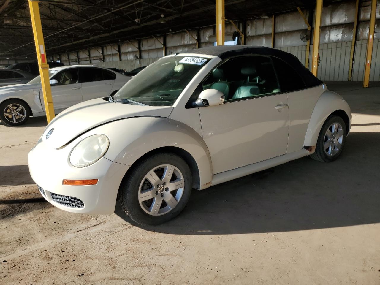 2007 Volkswagen Beetle - Image 1