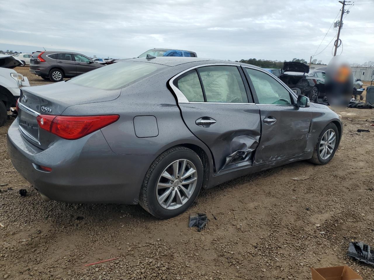 2015 Infiniti Q50 - Image 3