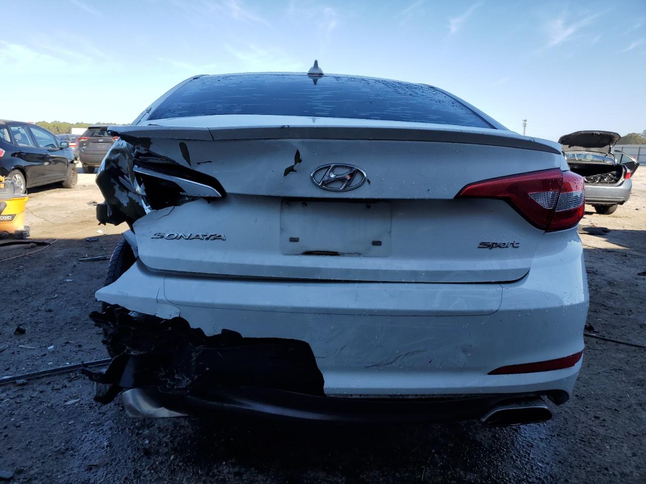 2016 Hyundai Sonata - Image 6