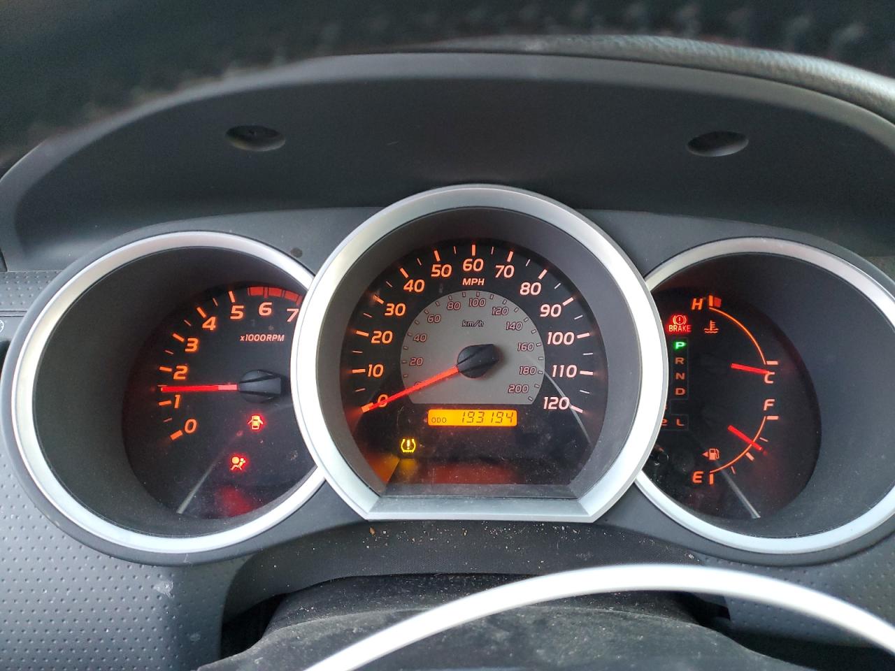 2006 Toyota Tacoma - Image 9