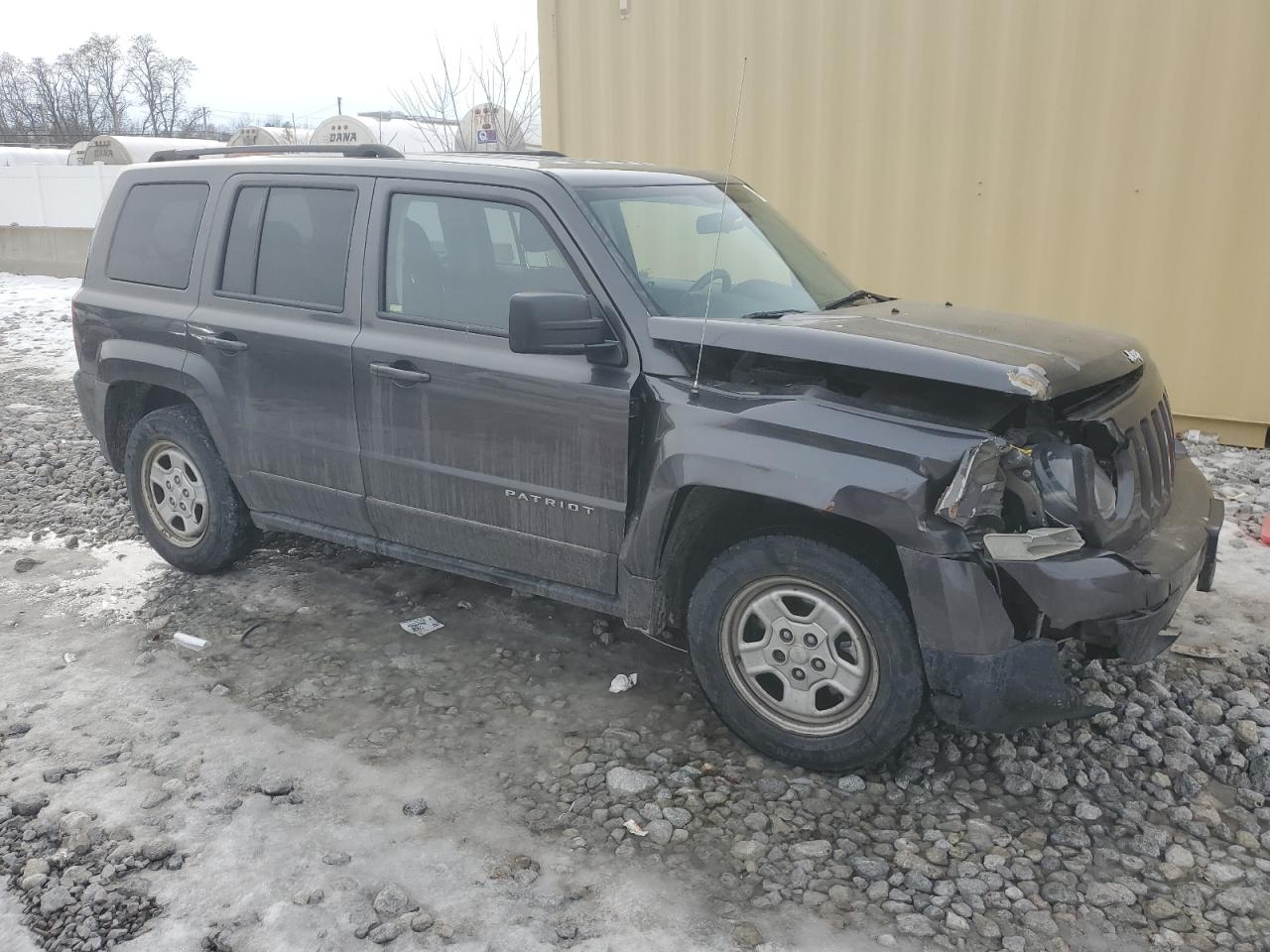 2015 Jeep Liberty (Patriot) - Image 4