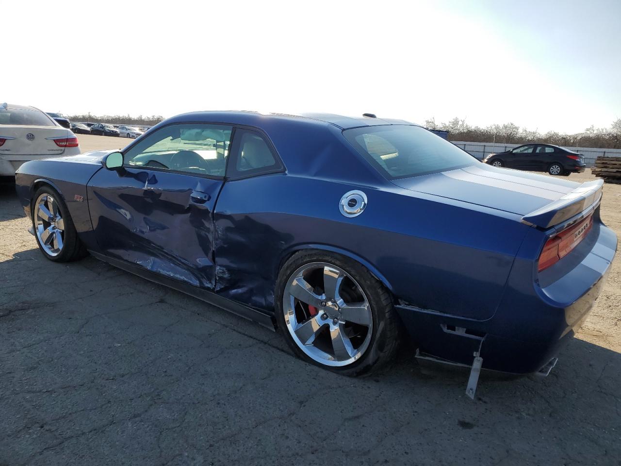 2011 Dodge Challenger - Image 2