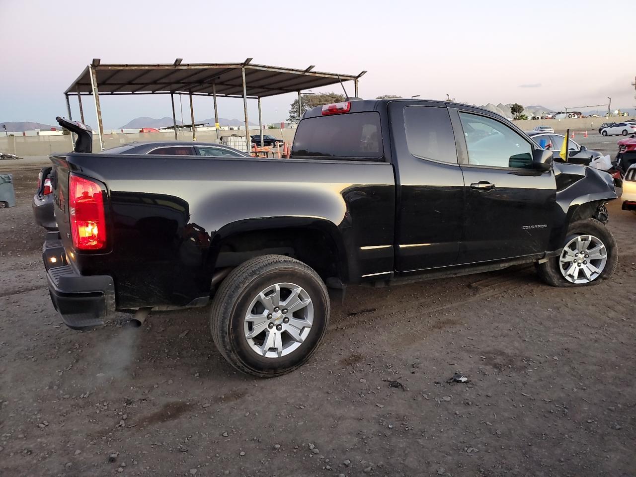 2021 Chevrolet Colorado - Image 3