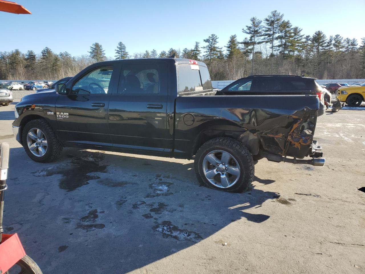 2019 RAM 1500 - Image 2