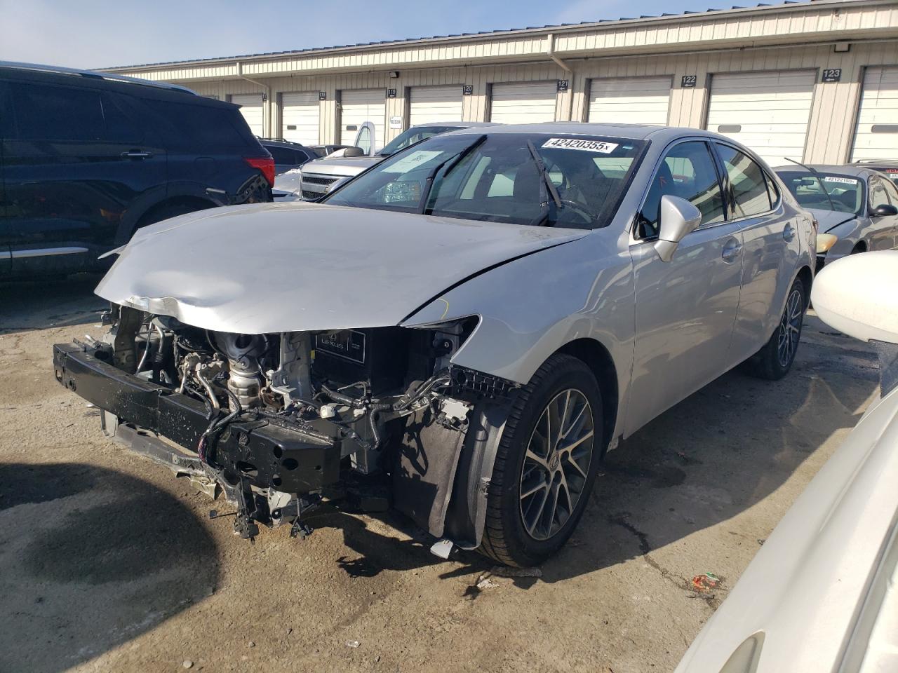 2017 Lexus ES - Image 1