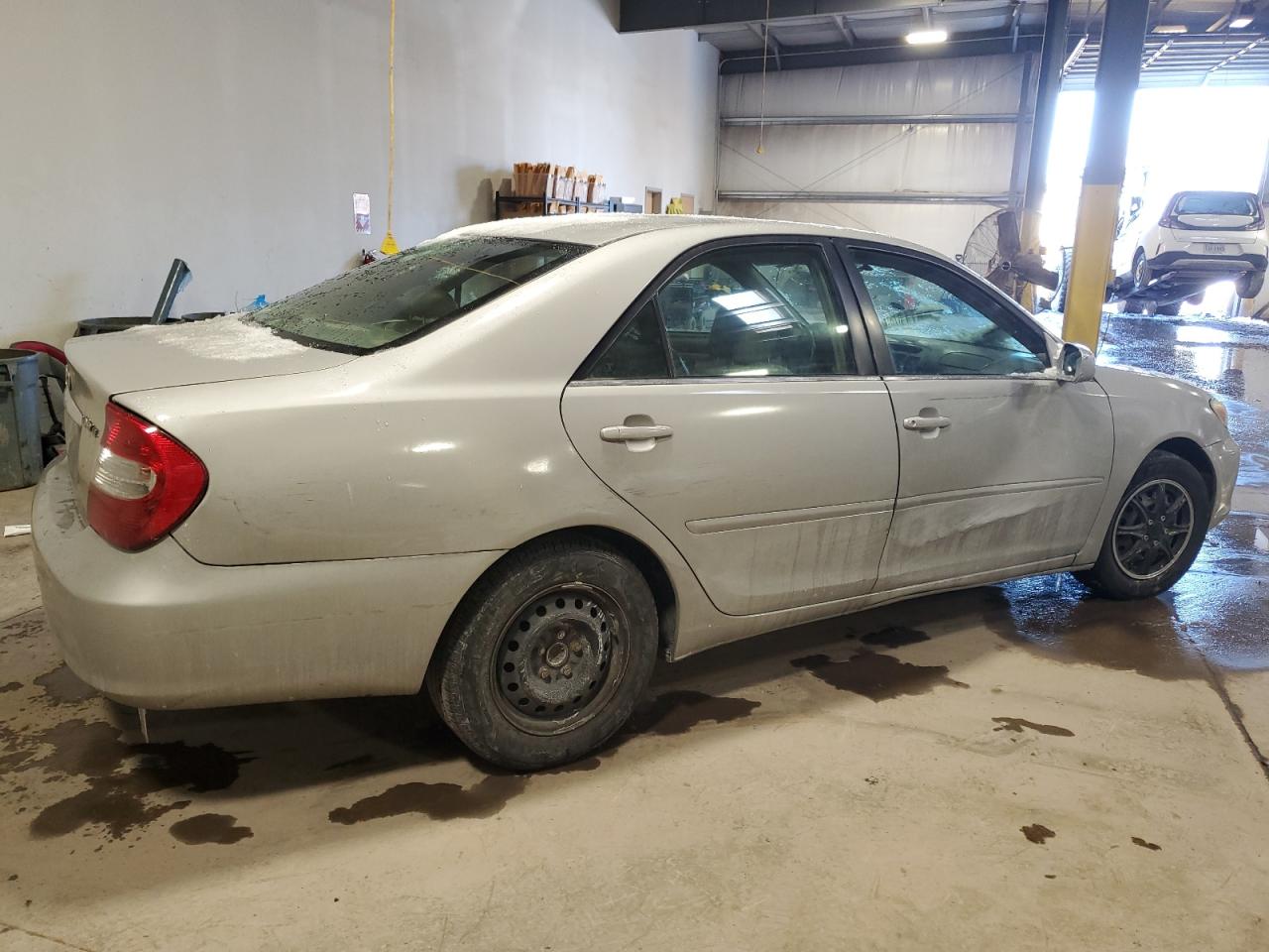 2004 Toyota Camry - Image 3