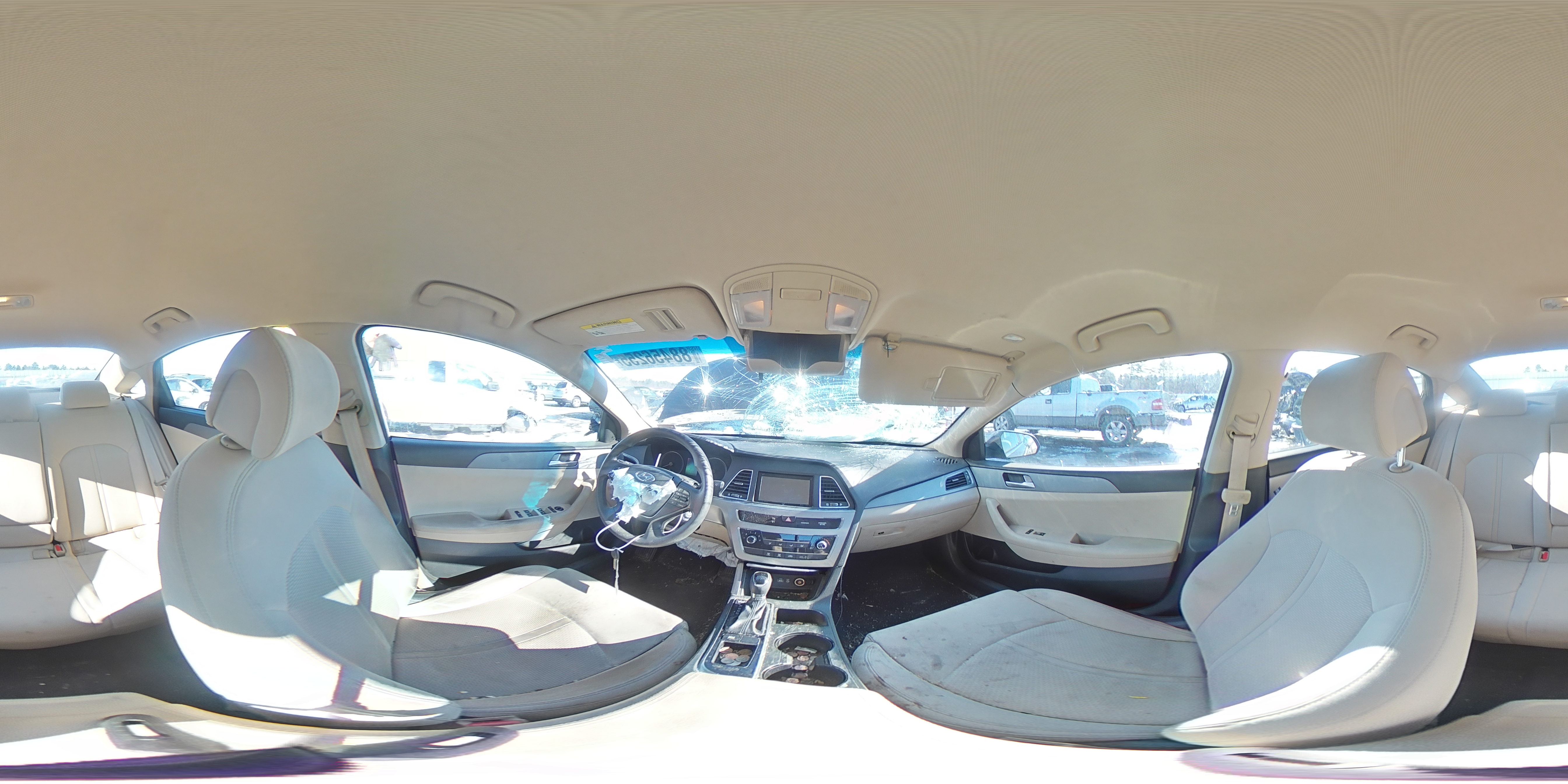 2015 Hyundai Sonata - Image 13