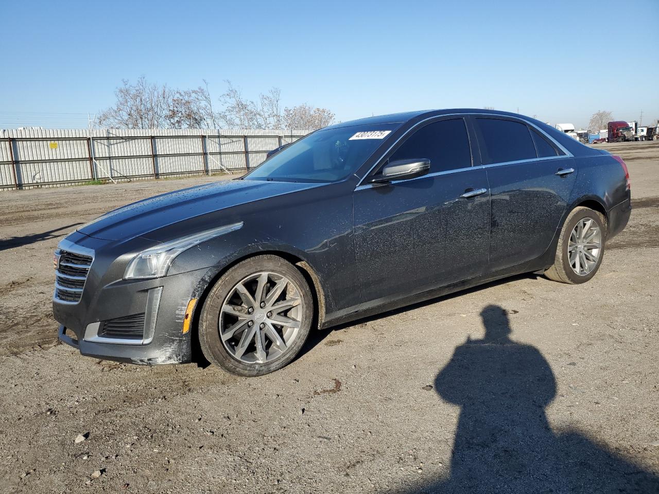 2016 Cadillac Cts Luxury Collection for Sale in Bakersfield, CA - Minor Dent/Scratches