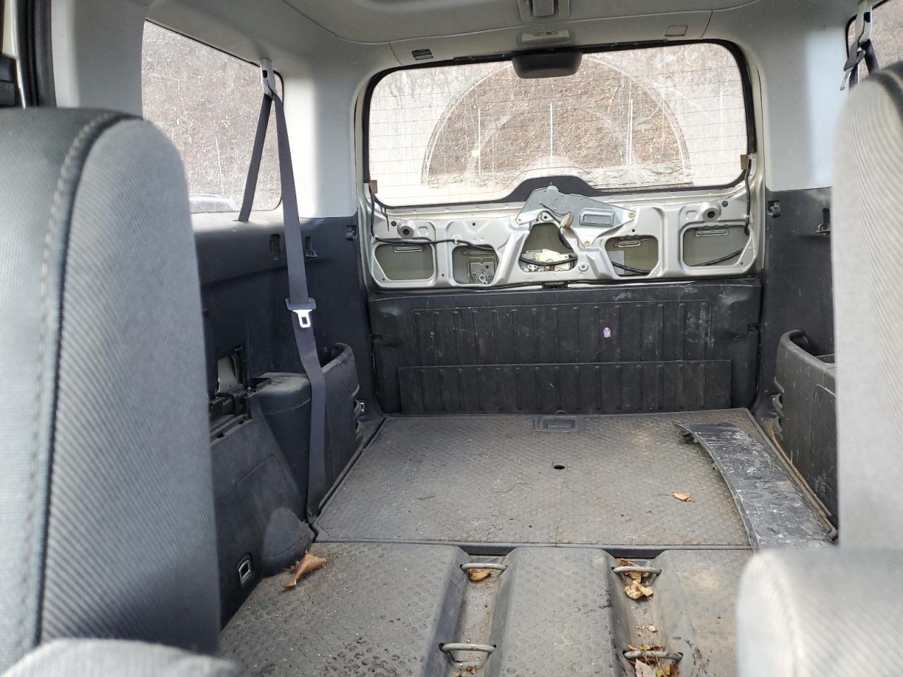 2004 Honda Element - Image 10