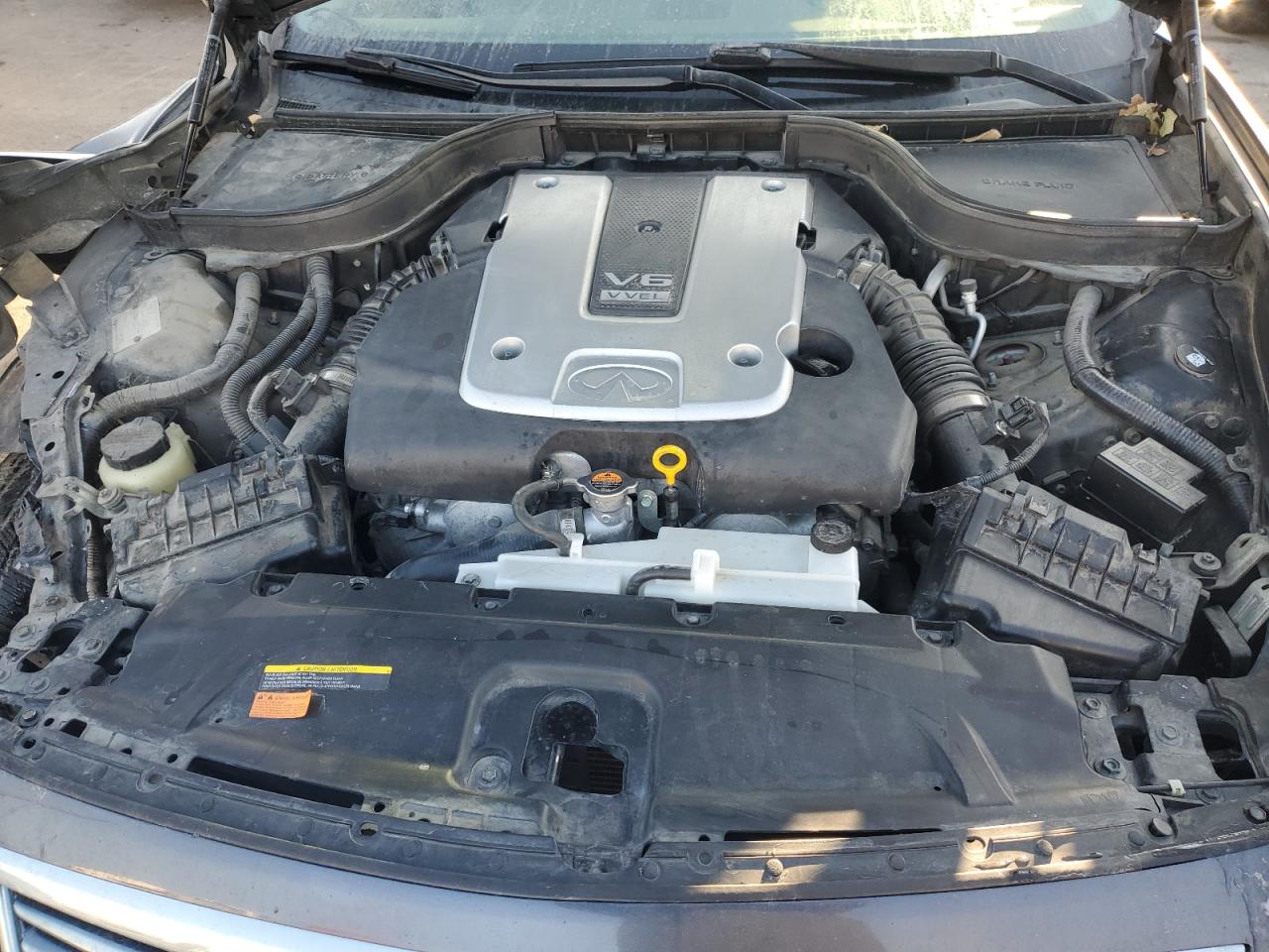 2011 Infiniti G - Image 12