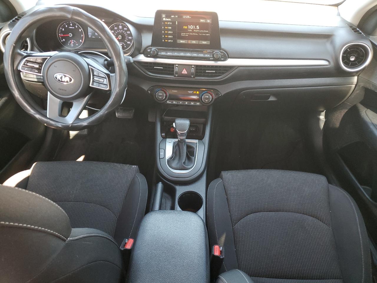 2019 Kia Forte - Image 8