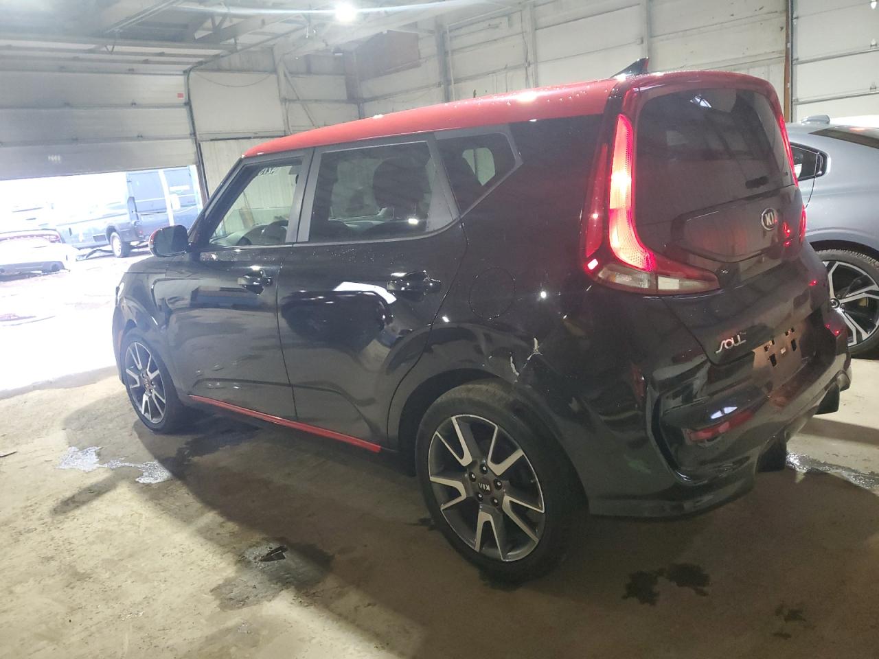 2020 Kia Soul - Image 2