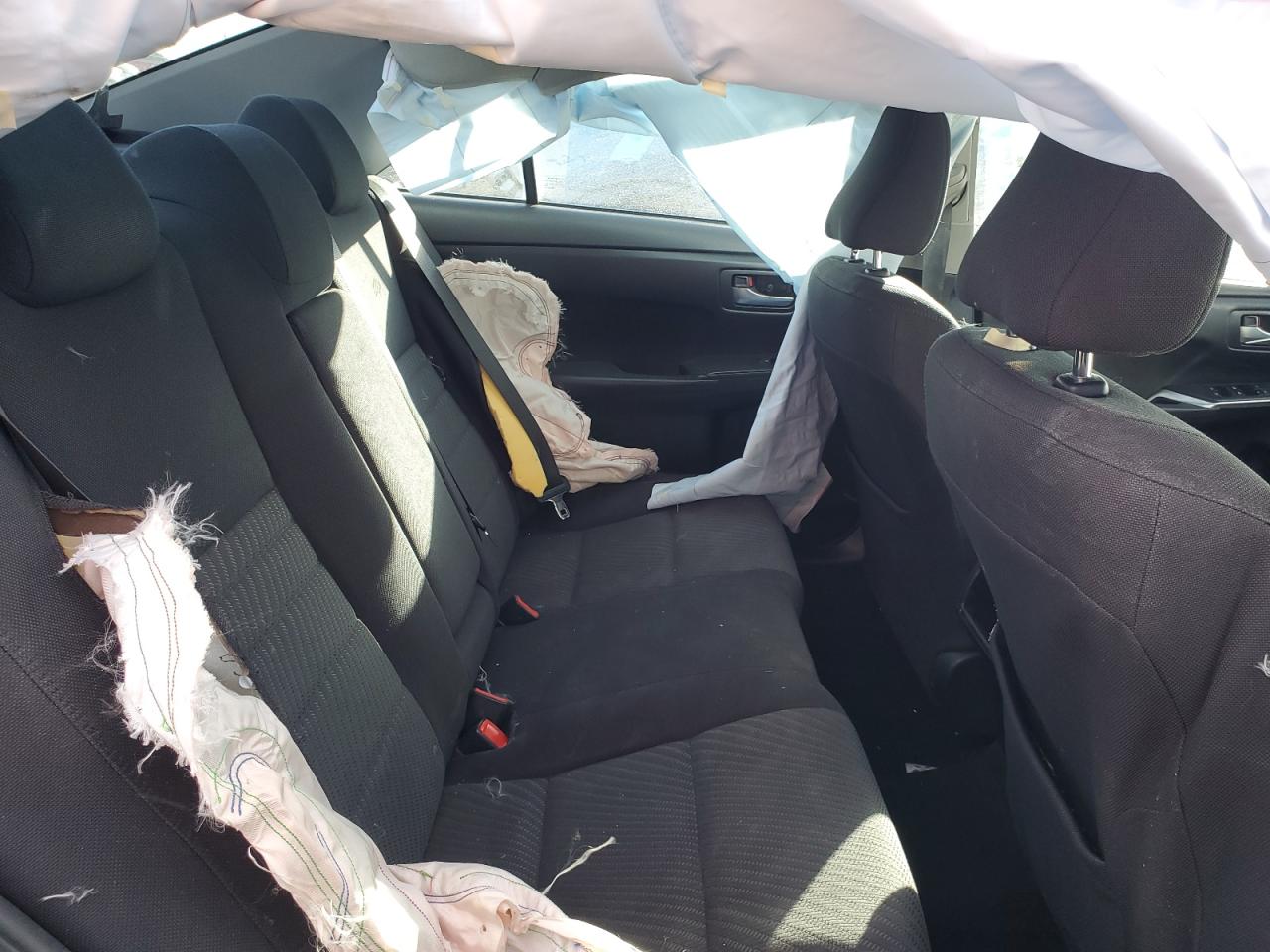 2015 Toyota Camry - Image 10