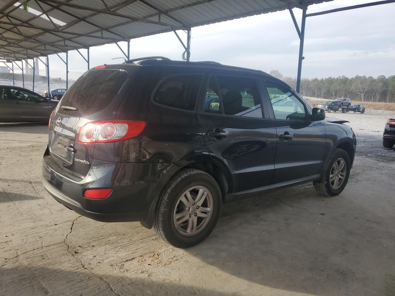 2011 Hyundai Santa Fe - Image 3