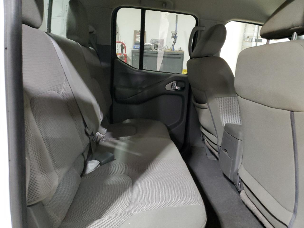 2020 Nissan Navara (Frontier) - Image 10