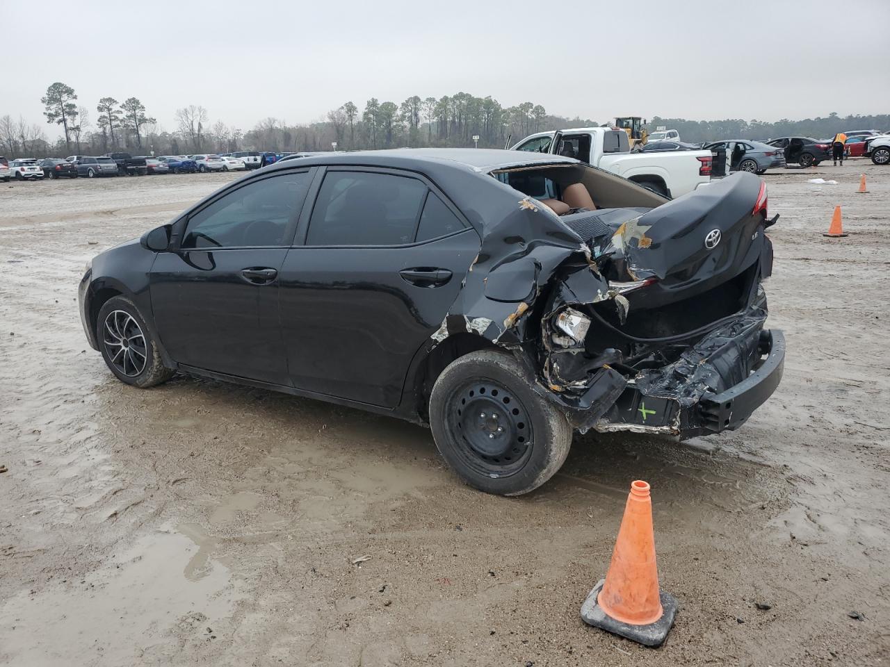 2015 Toyota Corolla - Image 2