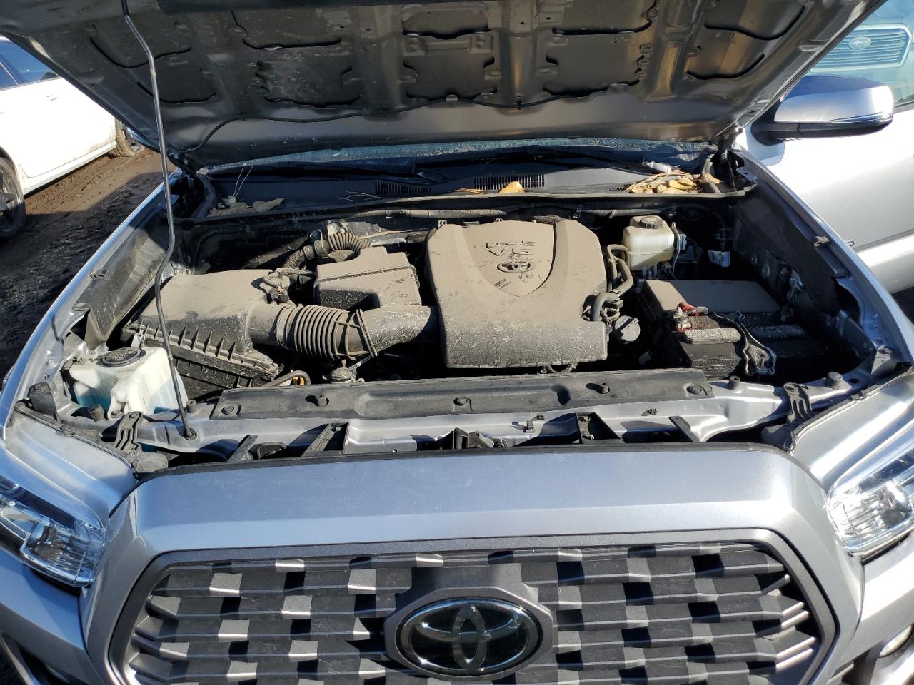 2021 Toyota Tacoma - Image 11