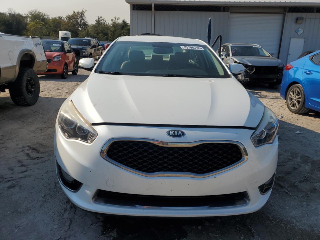 2016 Kia Cadenza - Image 5