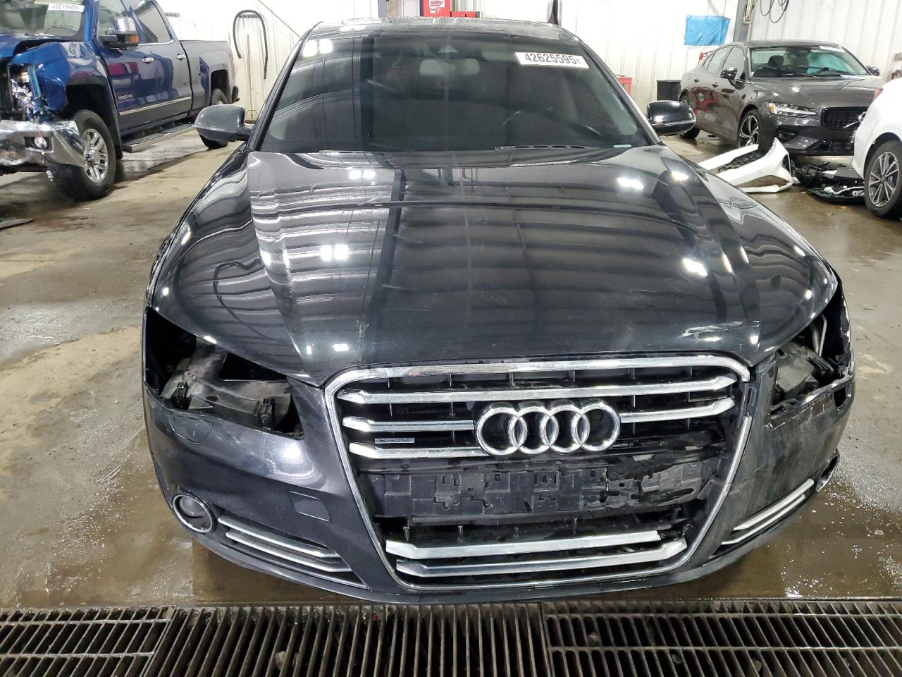 2013 Audi A8 - Image 5
