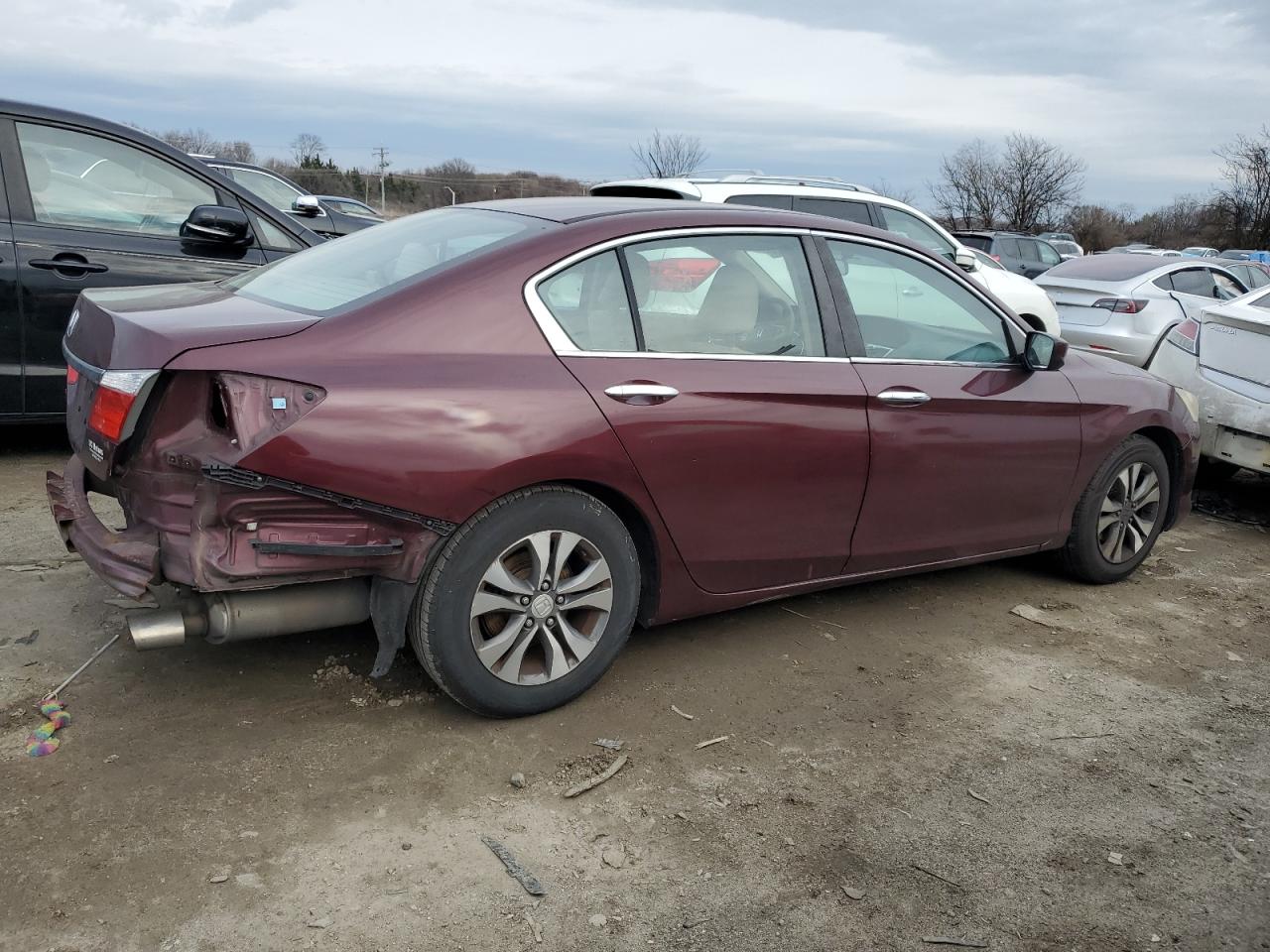 VIN 1HGCR2F33DA021619 2013 HONDA ACCORD no.3