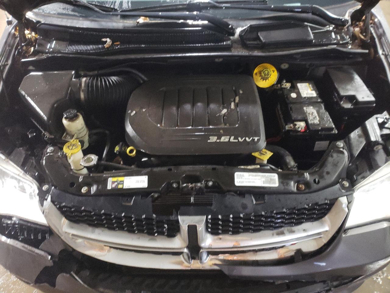 2017 Dodge Caravan - Image 11