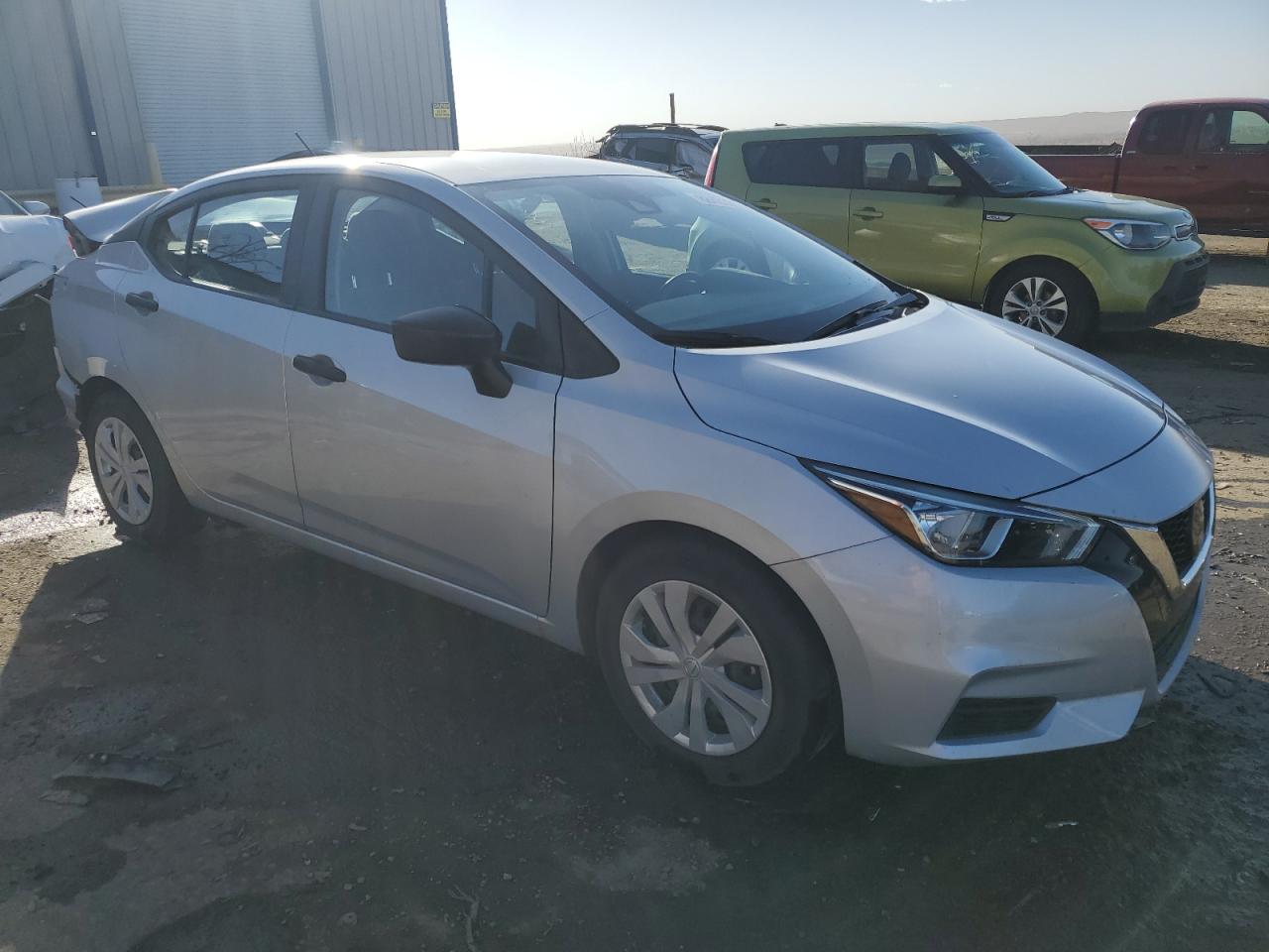 2020 Nissan Versa - Image 4