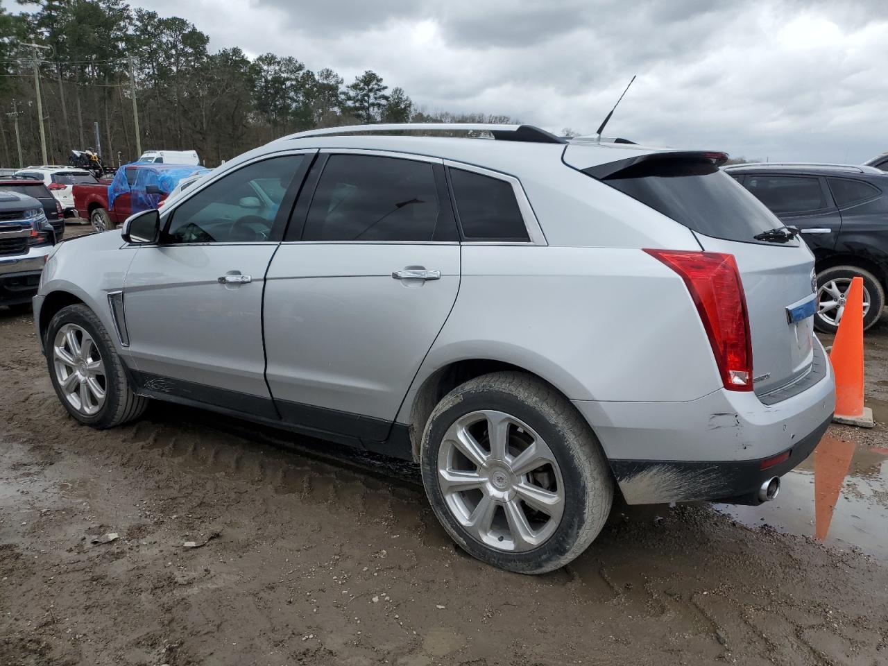 2013 Cadillac SRX - Image 2