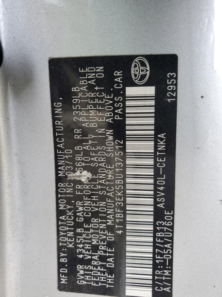 2011 Toyota Camry - Image 12