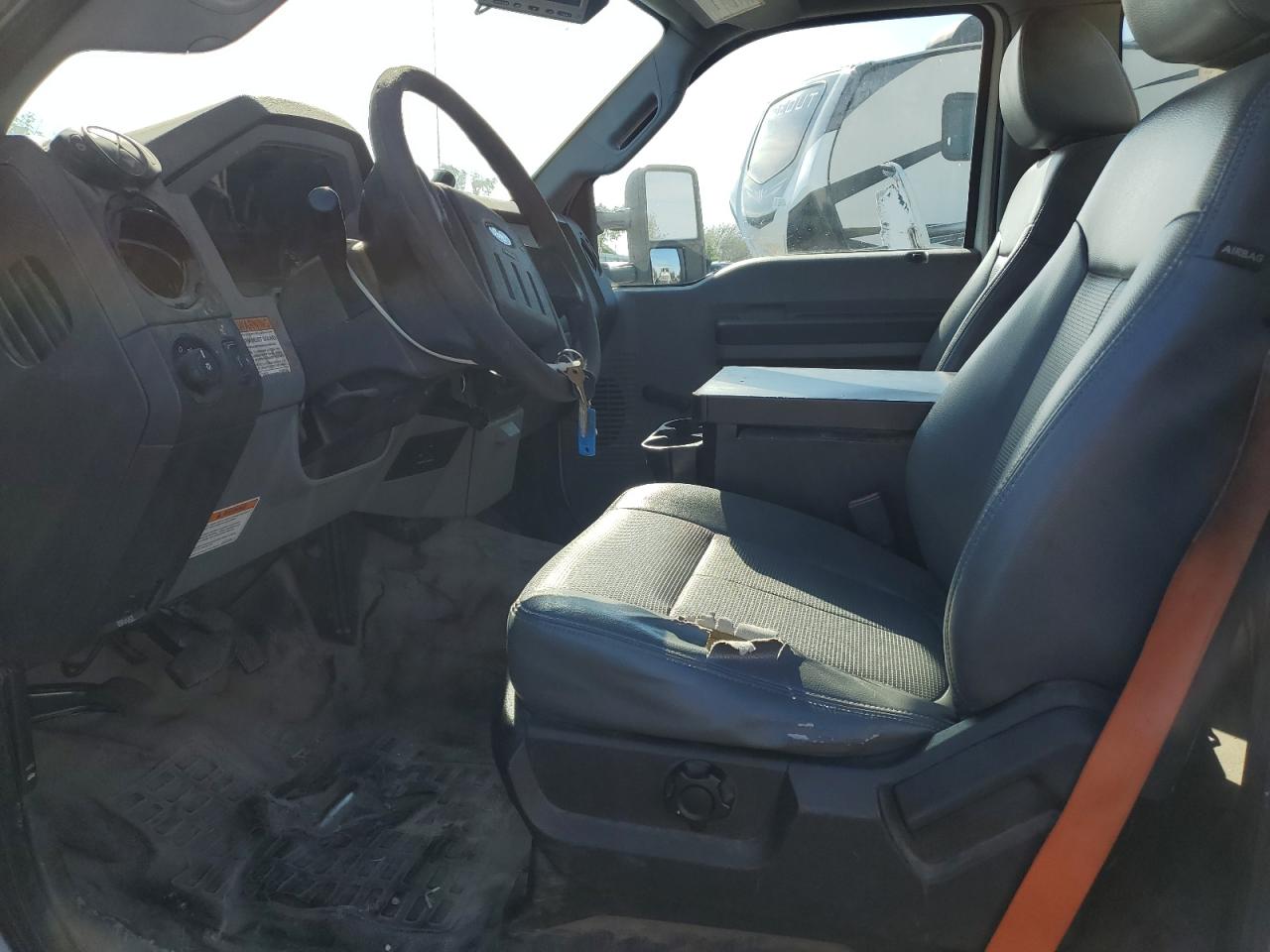2012 Ford F450 - Image 7
