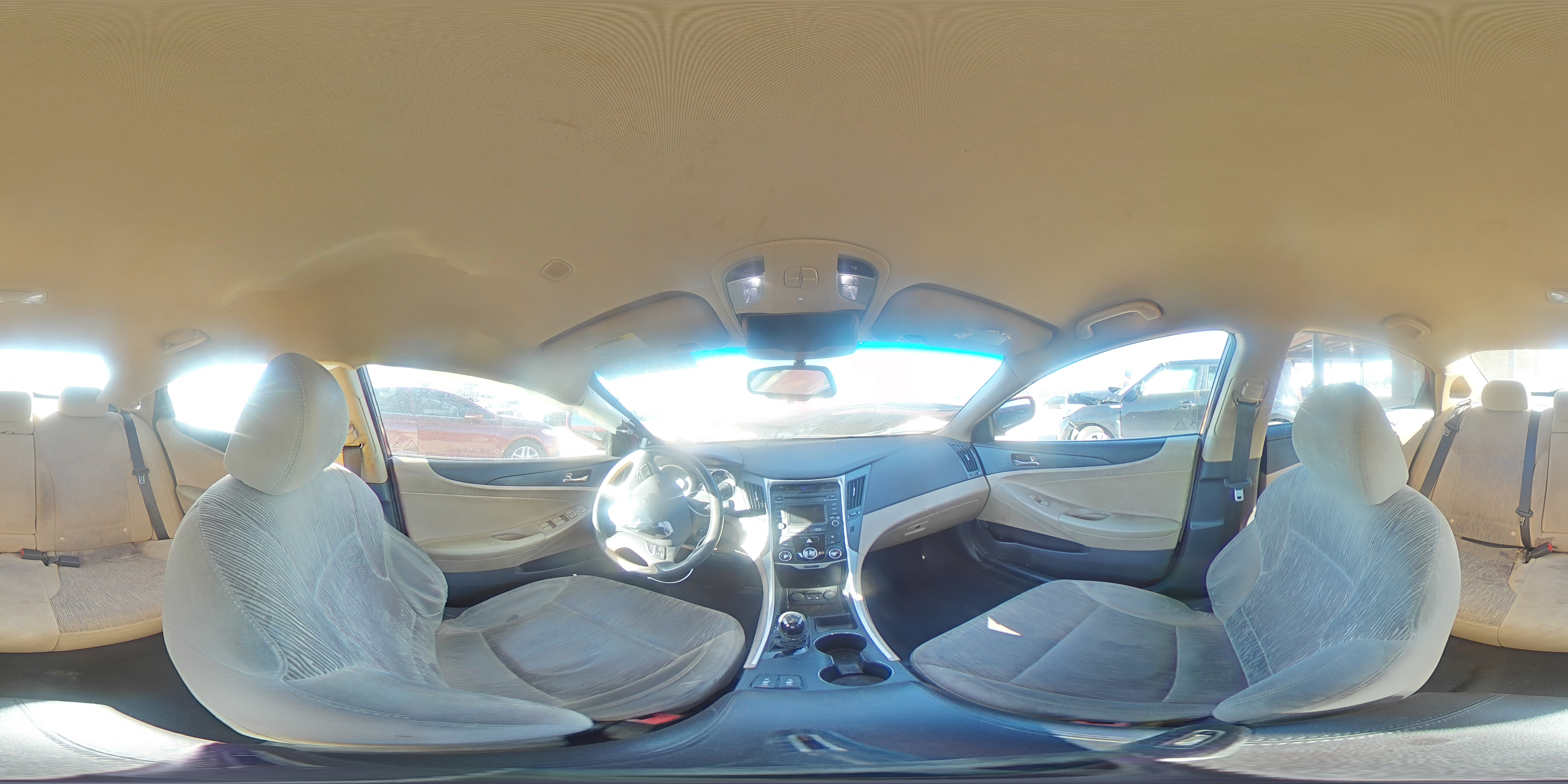 2014 Hyundai Sonata - Image 15