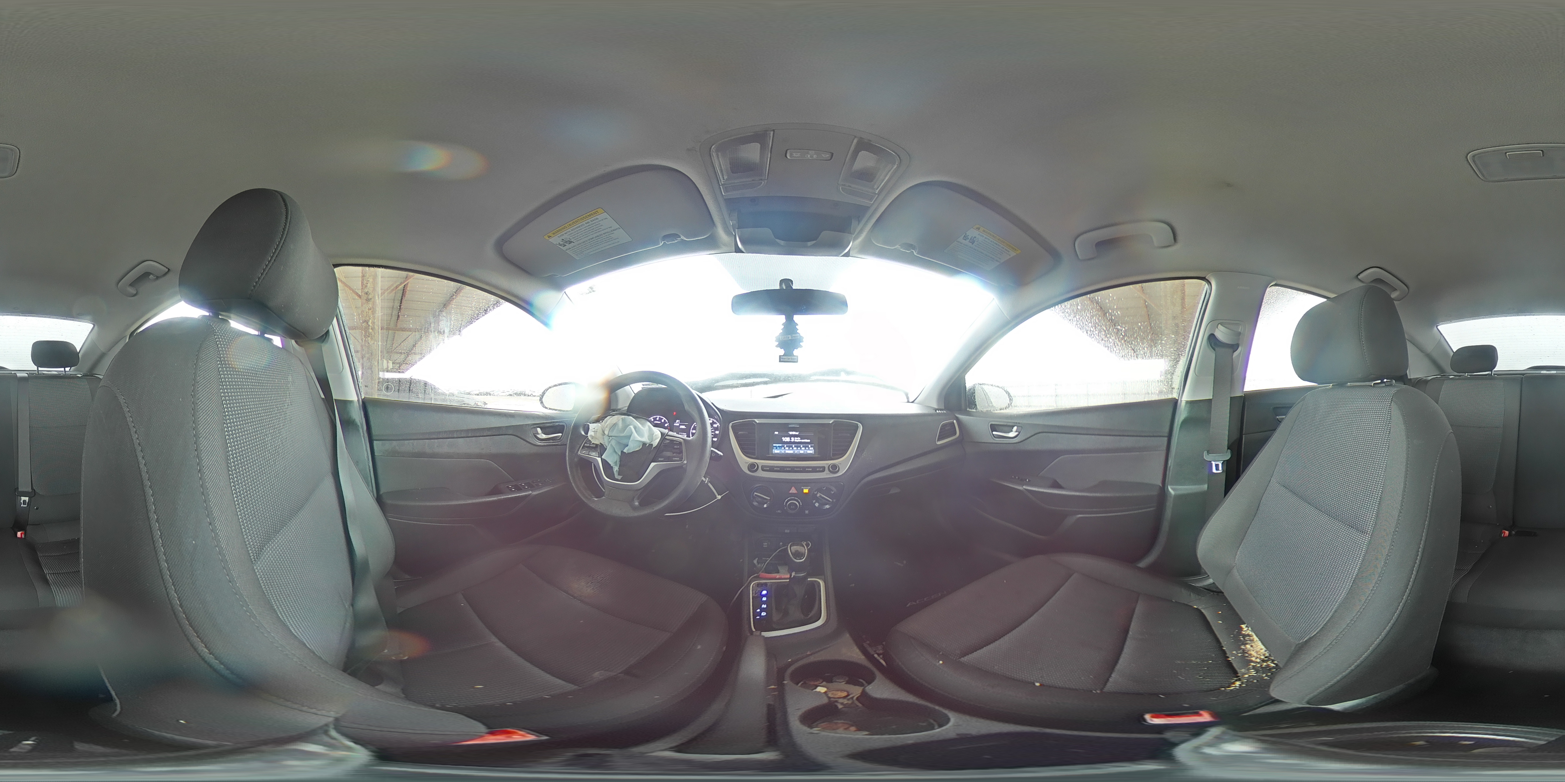 2022 Hyundai Accent - Image 12