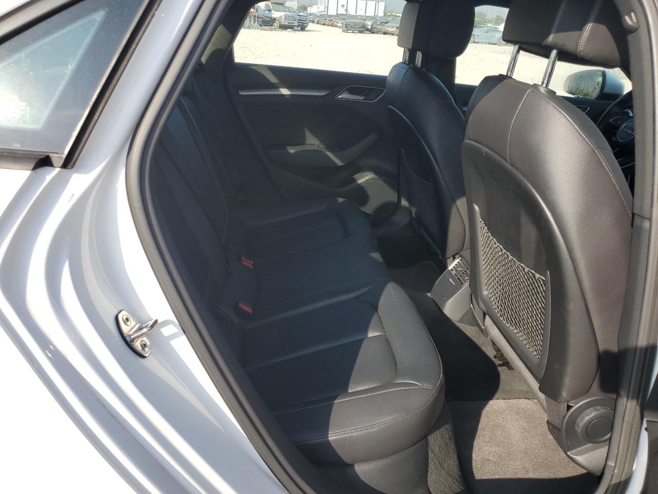 2017 Audi A3 - Image 10