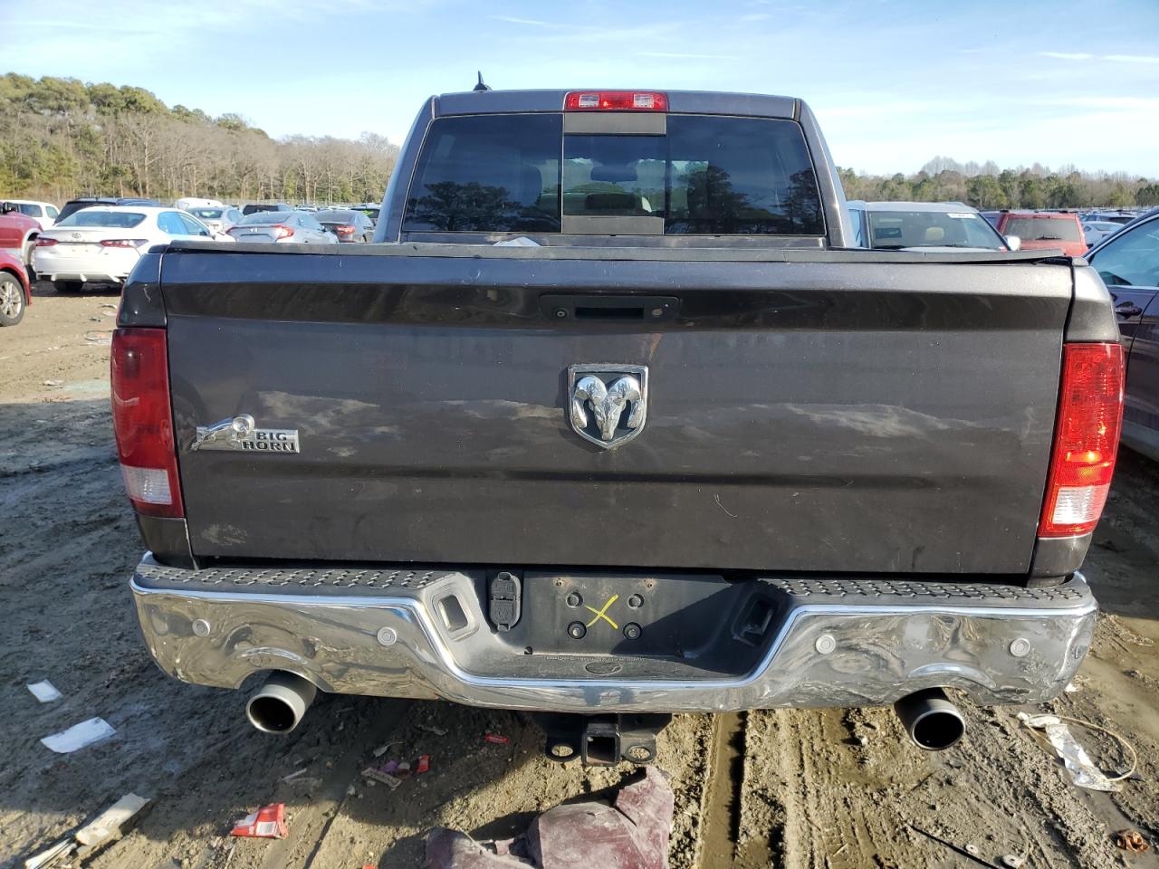 2015 RAM 1500 - Image 6