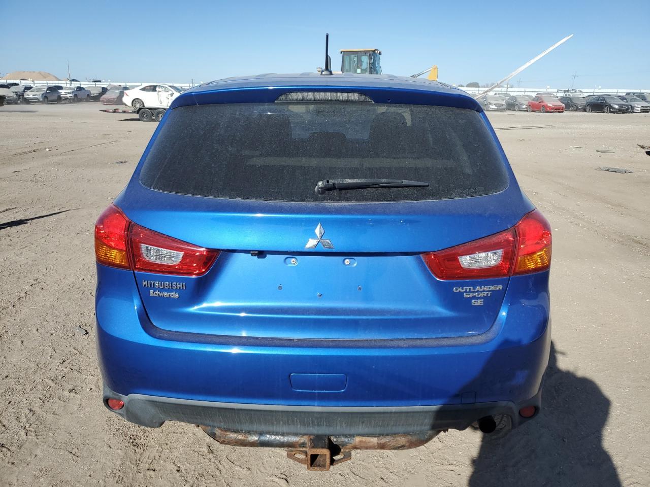 2016 Mitsubishi Outlander - Image 6