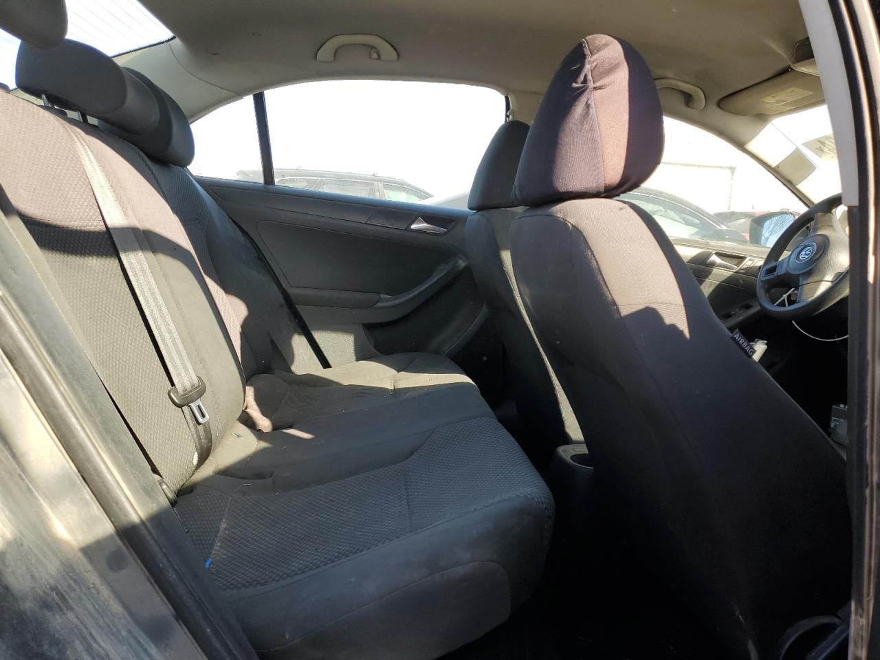 2011 Volkswagen Jetta Base VIN: 3VW1K7AJ4BM333684 Lot: 60633575