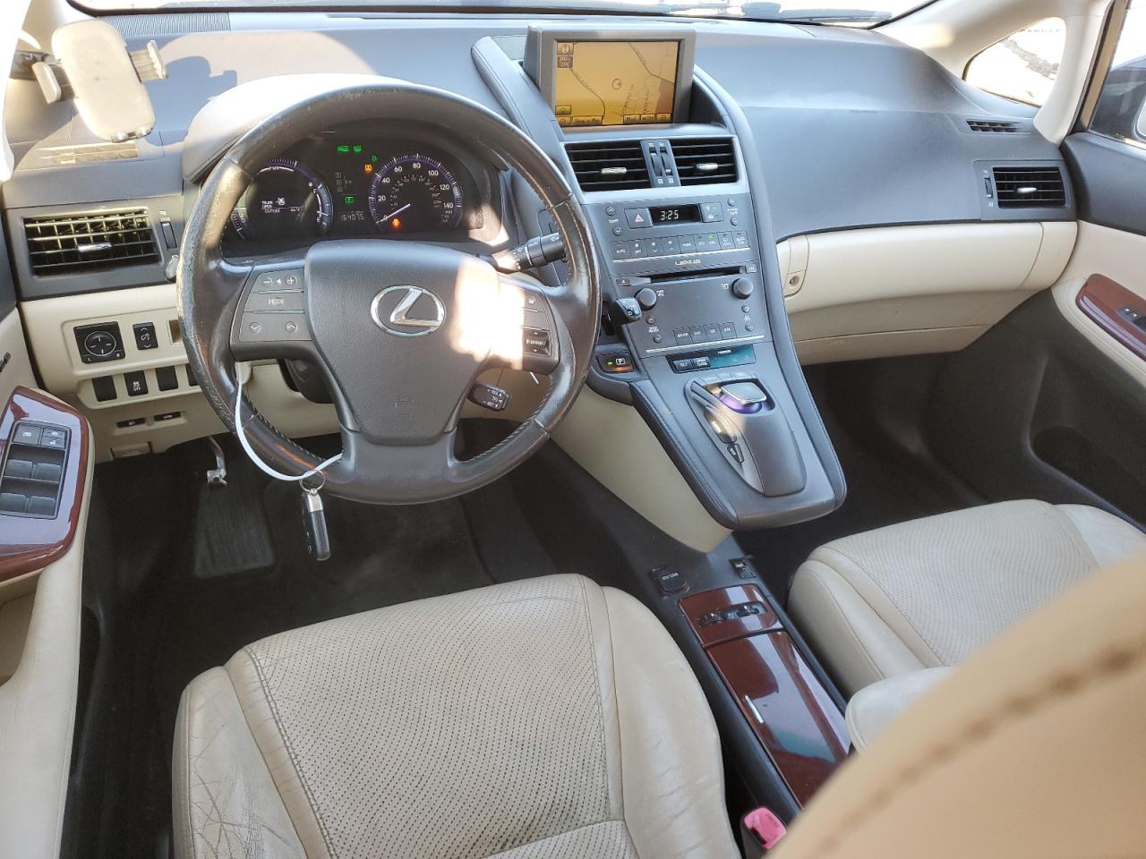 2010 Lexus HS - Image 8