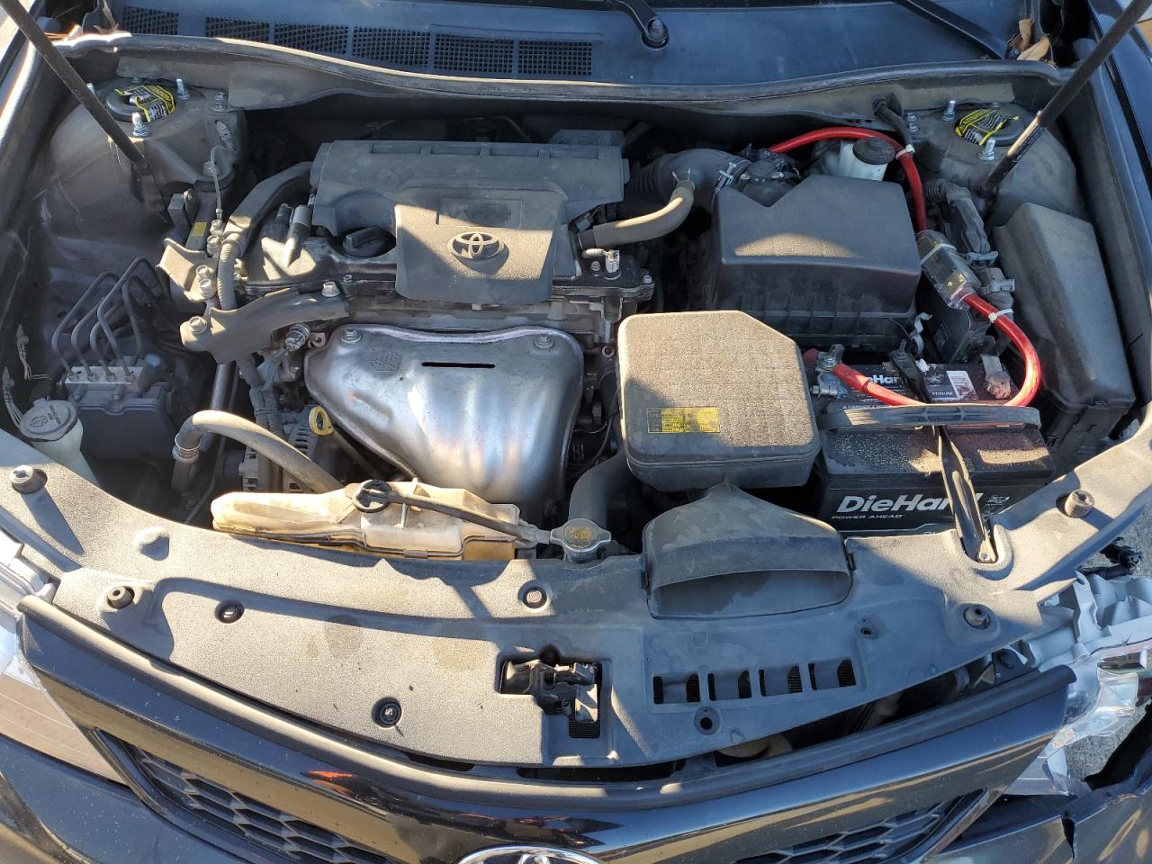 2014 Toyota Camry - Image 11