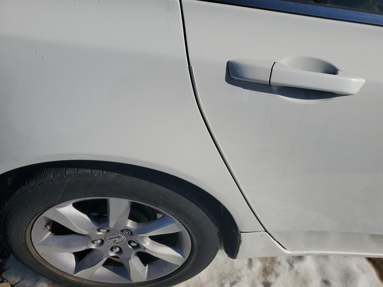 2012 Acura TL - Image 10