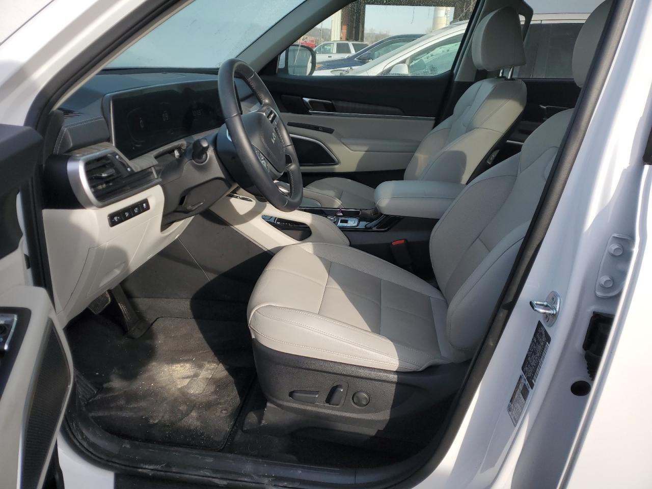 2024 Kia Telluride - Image 7
