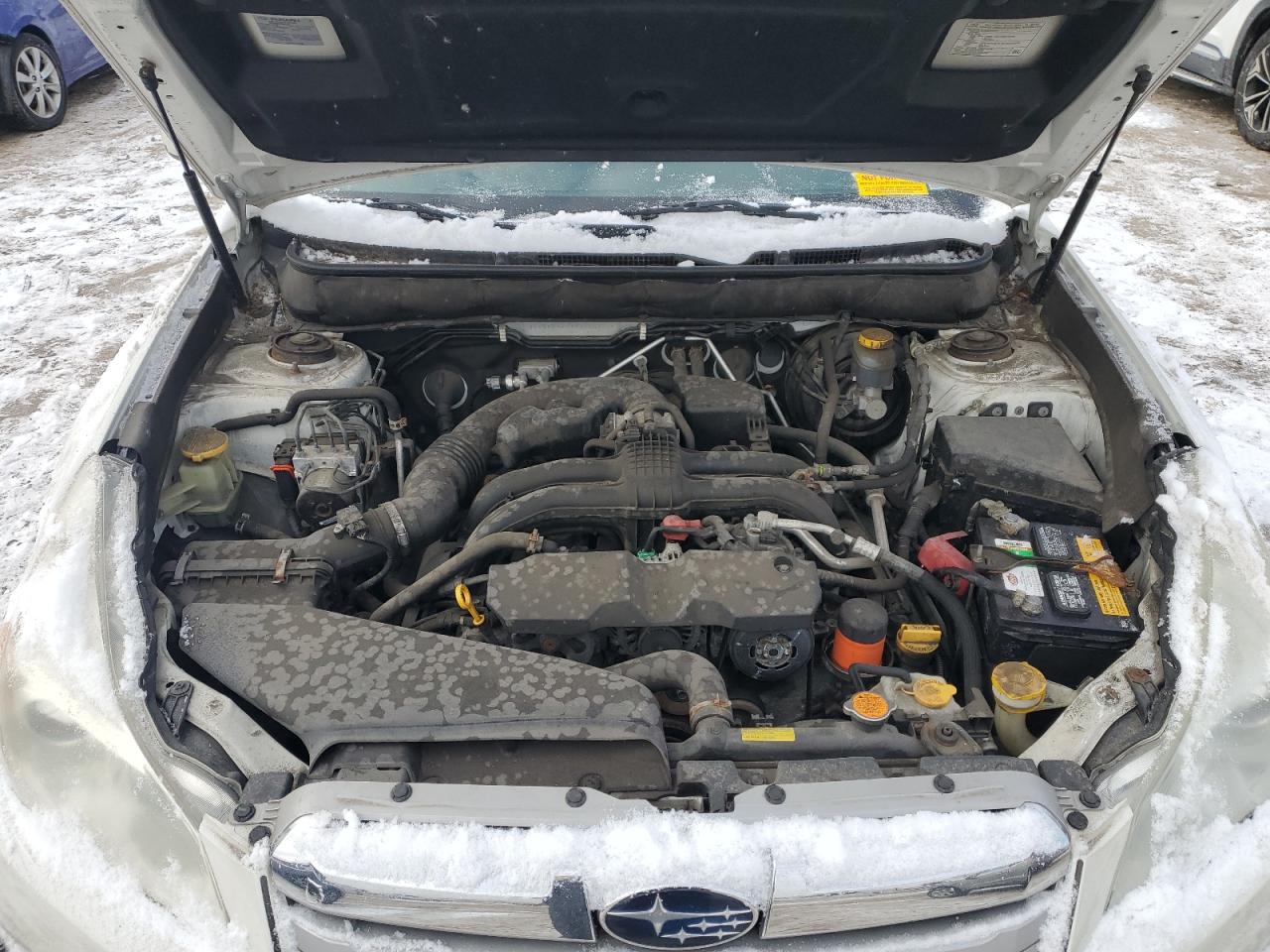 2013 Subaru Outback - Image 12