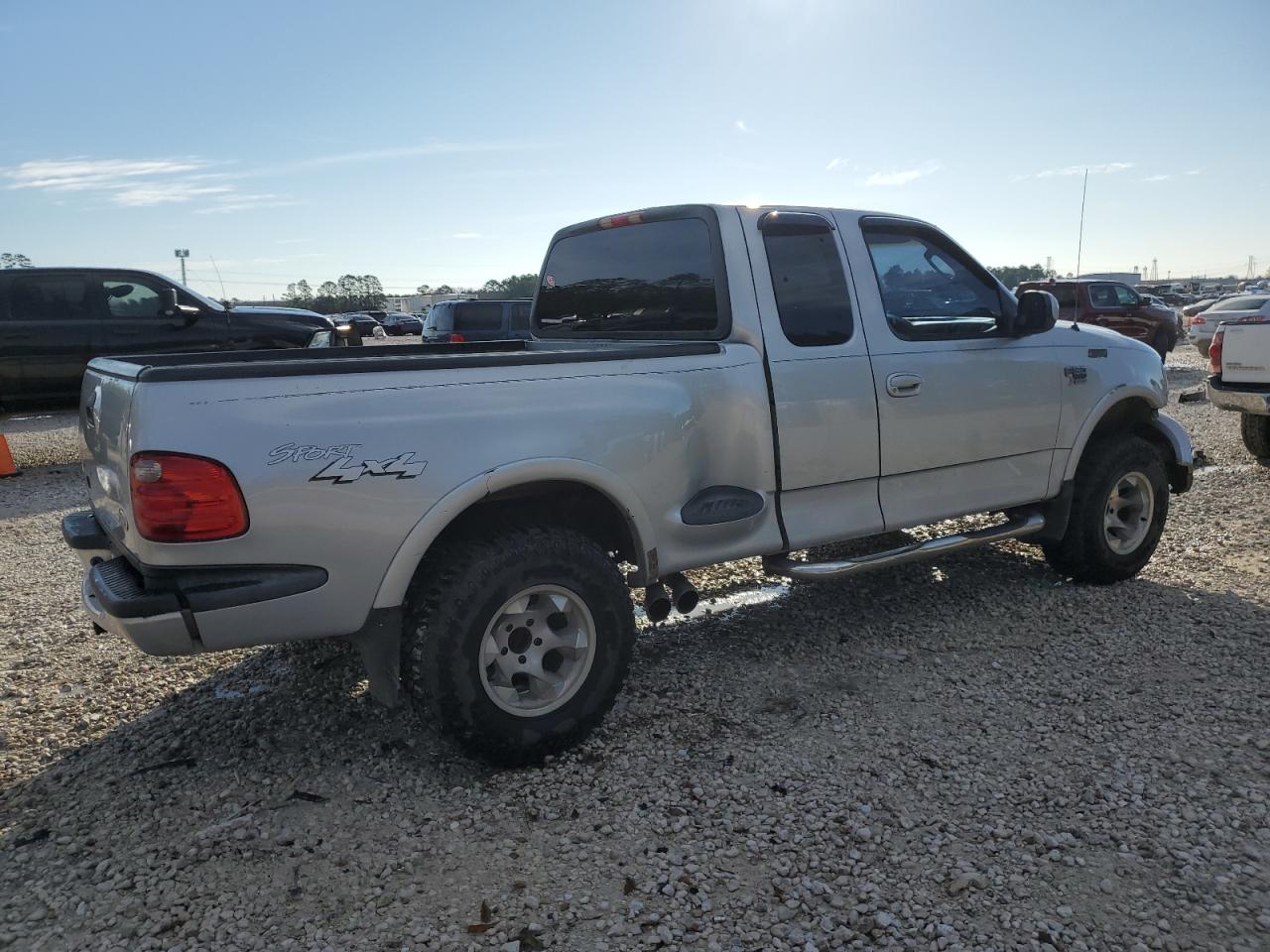 2002 Ford F-150 - Image 3